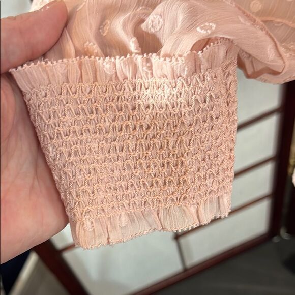 White House Black Market Pink Pleated Long Sleeve Blouse - Picture 5 of 9